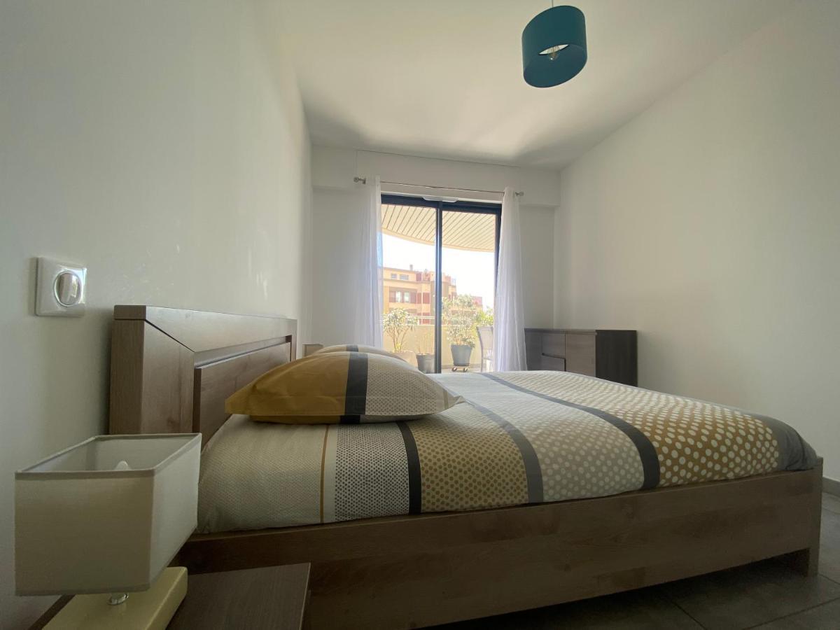Appartement T2 De Standing Avec Parking A 250 Metres De La Plage, Route Des Sanguinaires, Ajaccio Ajaccio  Buitenkant foto